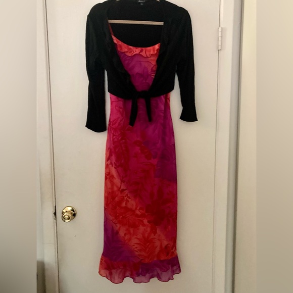 Arden B  SOLD Black Shrug ruffle detail - Picture 11 of 12